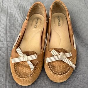 Sperry Women's Tan Suede & Leather Bow Moccasins